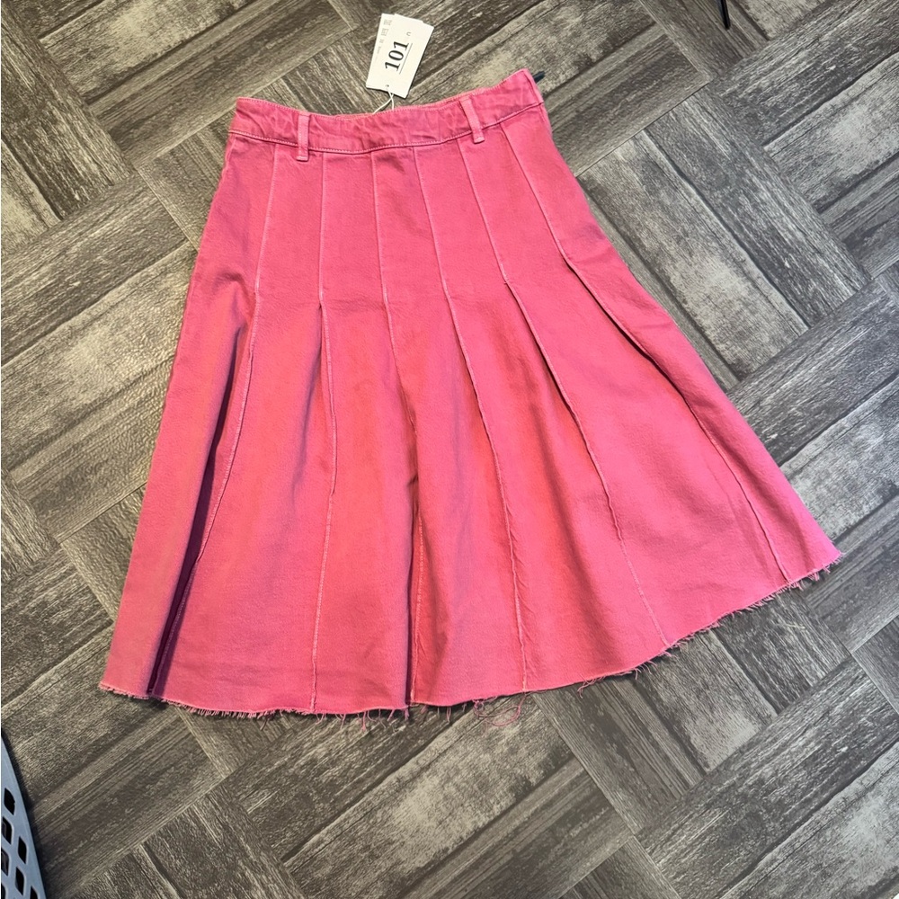 Elegant Pink A-Line Skirt